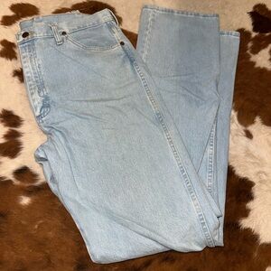 Wrangler straight leg jeans